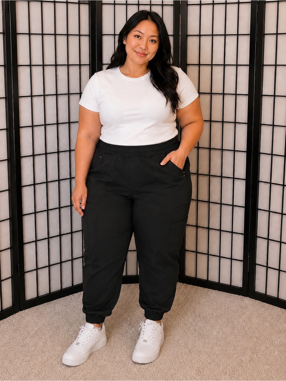 Petite 2X Black Jogger Scrub Pants Stretch Cargo Athletic Comfort 18W-20W - Picture 1 of 8
